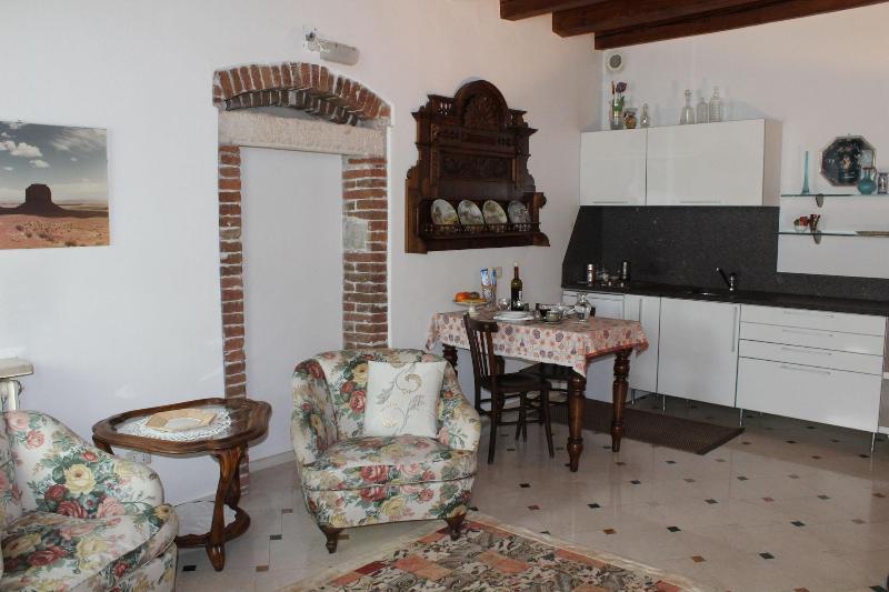 Residenza Carducci Centro Storico Lägenhet Verona Exteriör bild