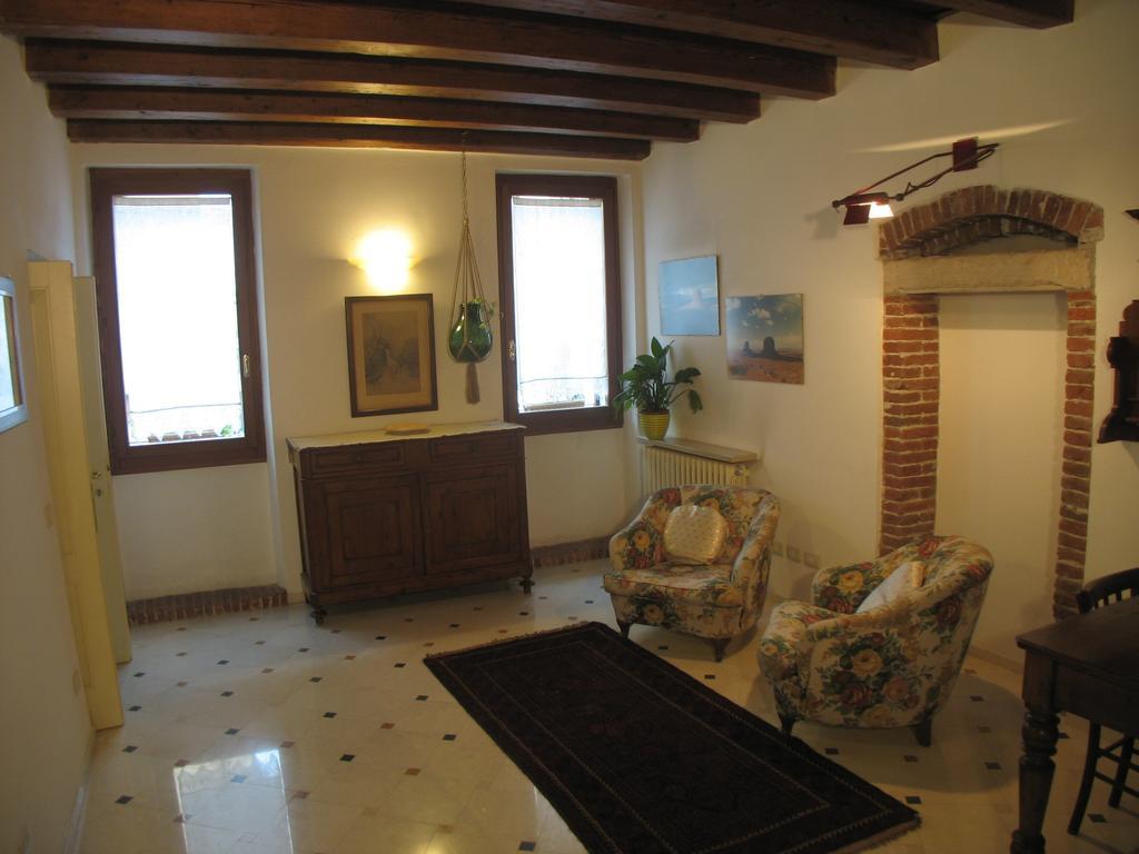 Residenza Carducci Centro Storico Lägenhet Verona Rum bild