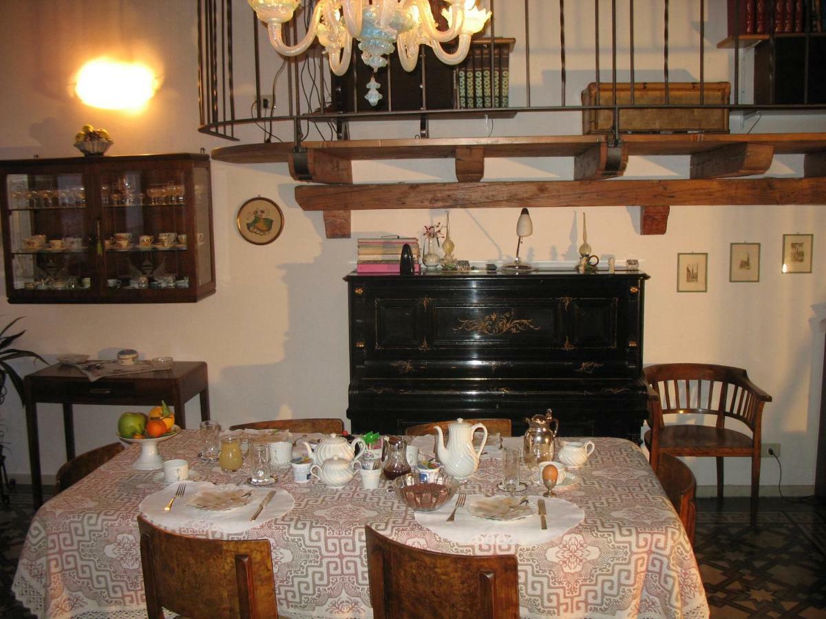 Residenza Carducci Centro Storico Lägenhet Verona Exteriör bild